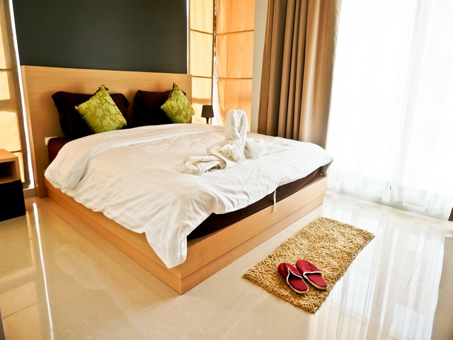 2 bedroom new condominium located in kamala beach