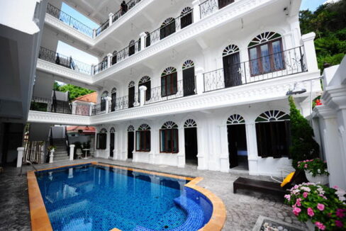 Outstanding decorative 30 room patong hotel