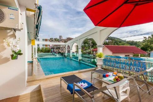 Charming 46 room swimming pool hotel in new design