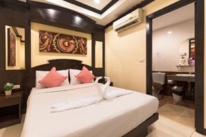 27 room hotel for lease patong phuket